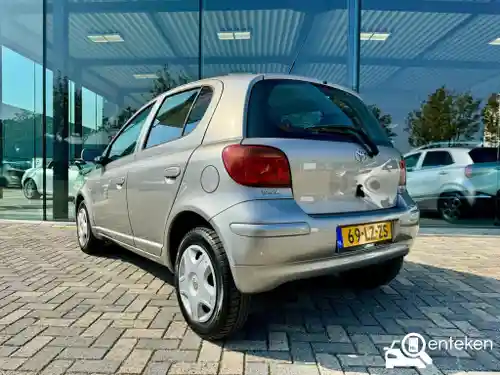 Toyota Yaris 1.3 2003