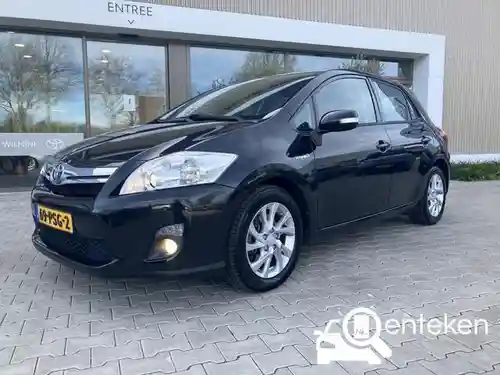 Toyota Auris 1.8 Hybrid 2011