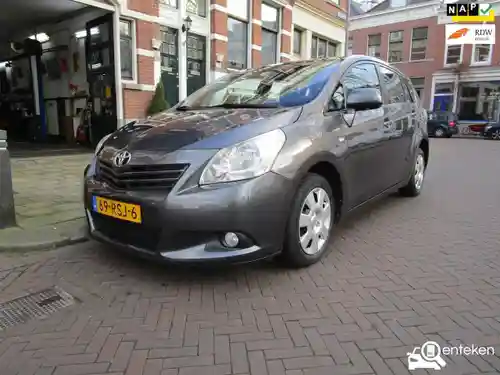 Toyota Verso 1.8 2011