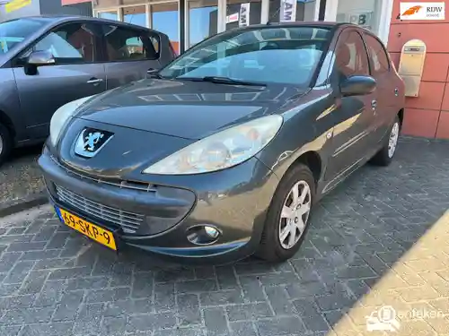 Peugeot 206 75 2011