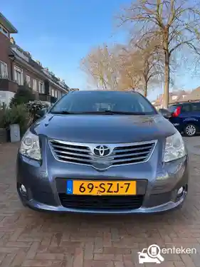 Toyota Avensis 1.8 2012