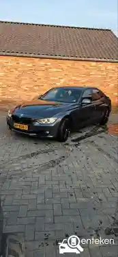 BMW 320i 2012