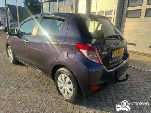 Toyota Yaris 1.0 2012