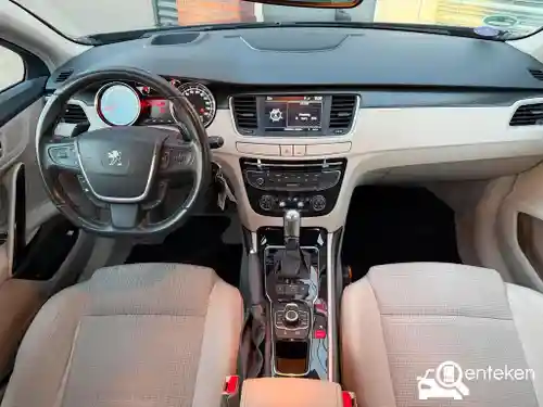 Peugeot 508 155 THP 2013