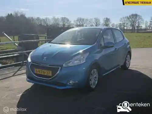 Peugeot 208 1.2 PureTech 82 2013