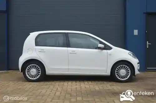 VW up! 1.0 BMT 2013