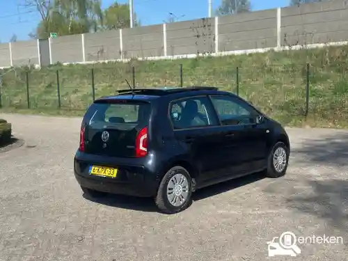 VW up! 1.0 BMT 2013