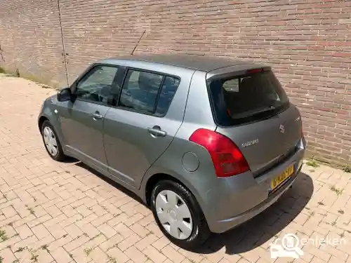 Suzuki Swift 1300 2007