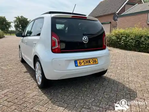 VW up! 1.0 BMT 2013