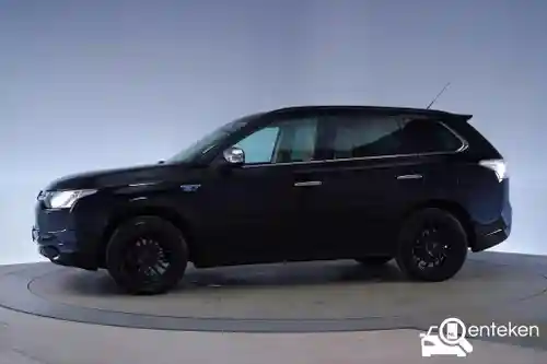 Mitsubishi Outlander 2.0 Plug-In Hybrid 2013