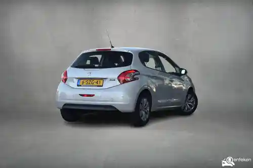 Peugeot 208 1.2 PureTech 82 2014