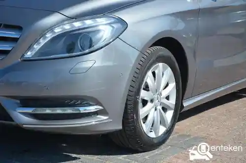 Mercedes-Benz B 180 2014