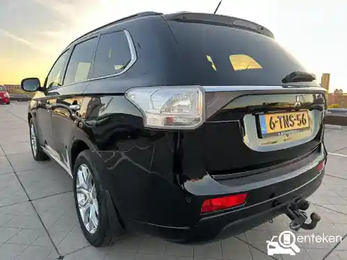 Mitsubishi Outlander 2.0 Plug-In Hybrid 2014