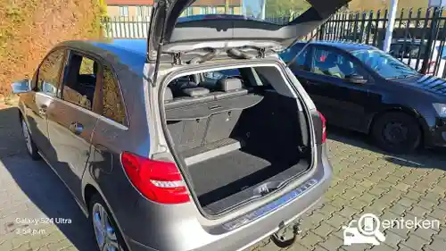 Mercedes-Benz B 180 2014