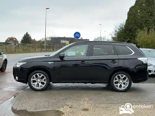 Mitsubishi Outlander 2.0 Plug-In Hybrid 2014