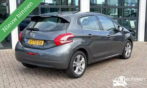 Peugeot 208 1.2 PureTech 82 2014