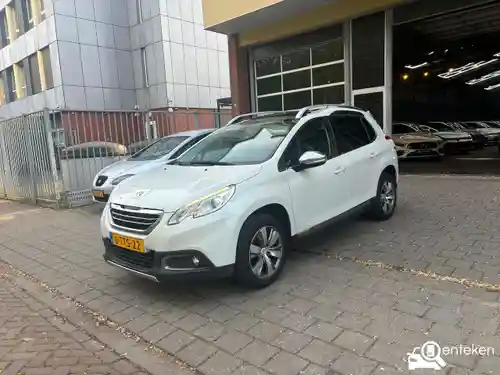 Peugeot 2008 e-82 VTi 2014
