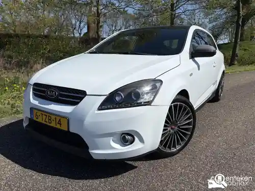 KIA pro_cee´d 1.4 2011