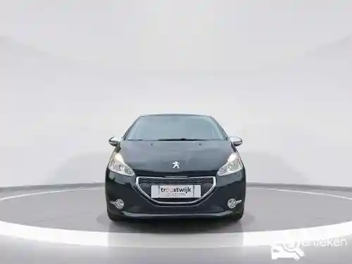 Peugeot 208 1.2 PureTech 82 2014