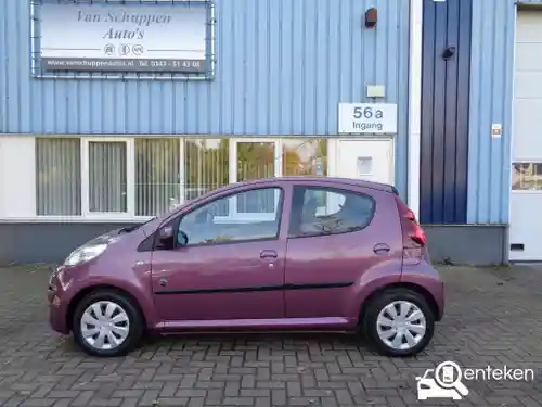 Peugeot 107 1.0 68 2014