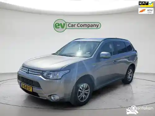Mitsubishi Outlander 2.0 Plug-In Hybrid 2014