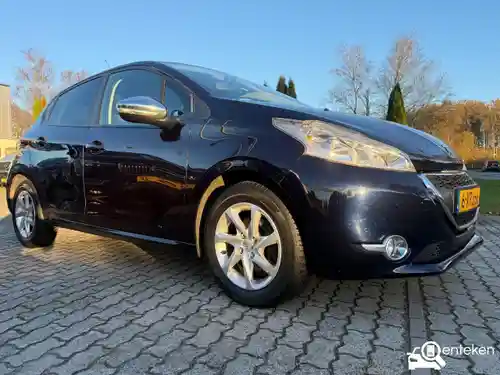 Peugeot 208 1.2 PureTech 82 2014