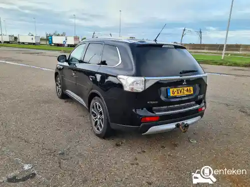Mitsubishi Outlander 2.0 Plug-In Hybrid 2014