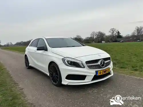 Mercedes-Benz A 180 2013