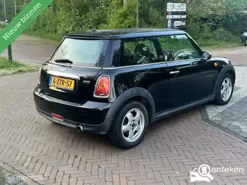 MINI  One 2009