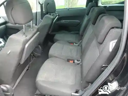 Peugeot 5008 120 VTi 2010