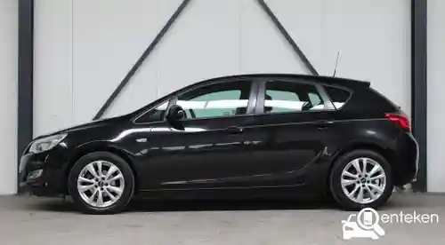Opel Astra 1.4 Turbo 2010