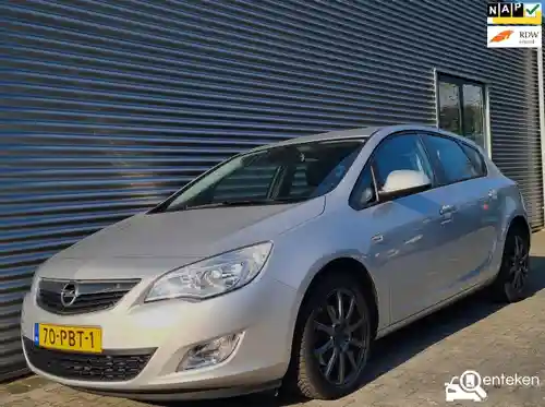 Opel Astra 1.7 CDTI 2011