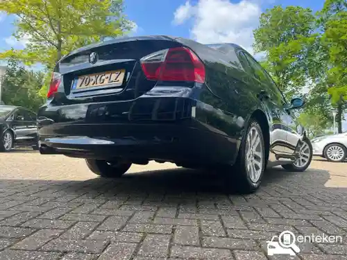 BMW 318i 2007