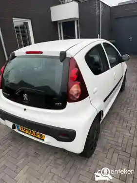 Peugeot 107 1.0 68 2012