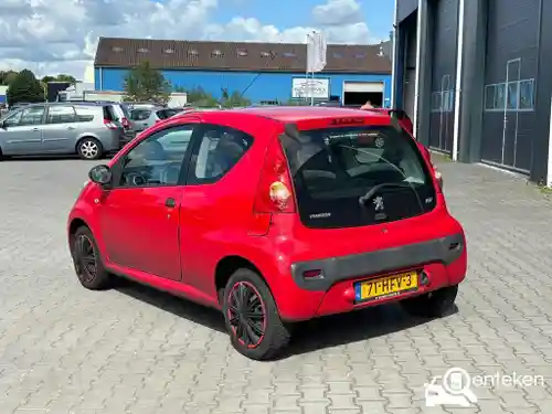 Peugeot 107 1.0 70 2008