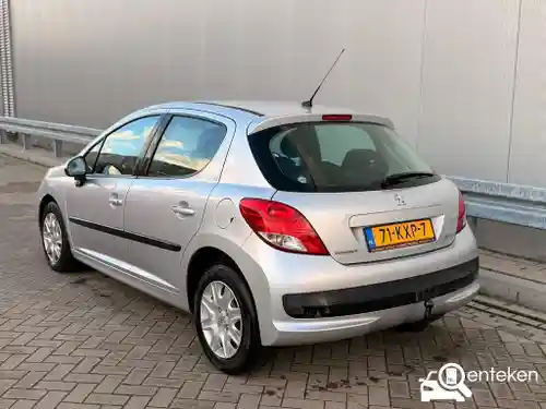 Peugeot 207 95 VTi 2010
