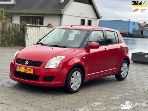 Suzuki Swift 1300 2010