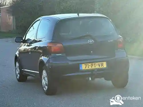 Toyota Yaris 1.3 2004