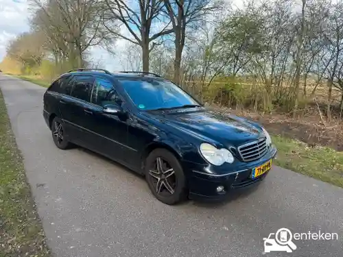 Mercedes-Benz C 200 T-model 2005