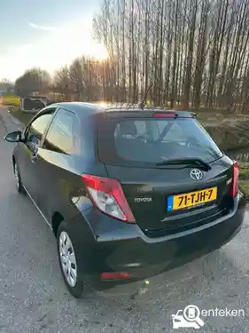 Toyota Yaris 1.0 2012
