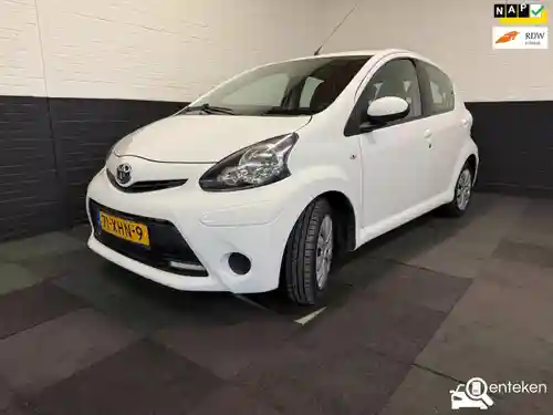 Toyota Aygo 1.0 2012