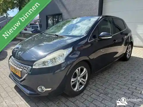Peugeot 208 1.6 120 VTi 2013