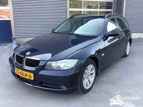 BMW 318i Touring 2008