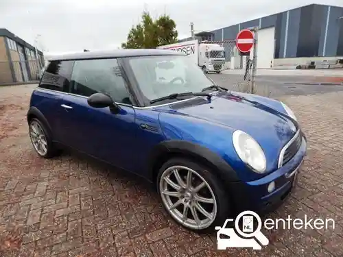 MINI  One 2001