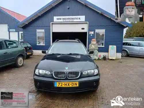 BMW 320i Touring 2002