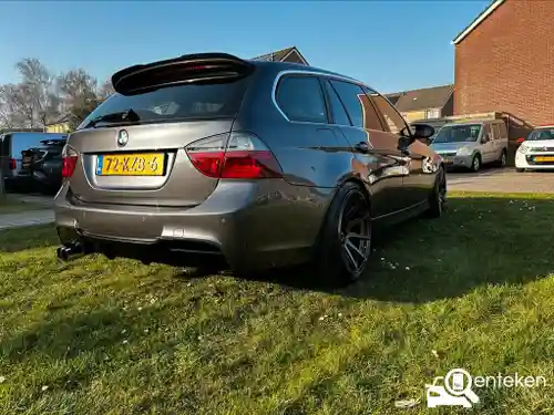 BMW 325i 2006