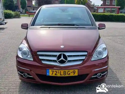 Mercedes-Benz B 180 2010