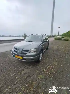 Mitsubishi Outlander 2.0 2003