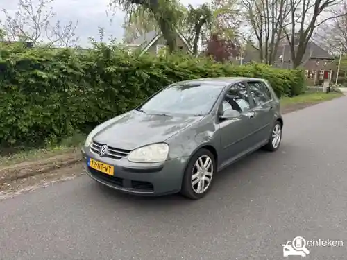 VW Golf 1.6 FSI 2004