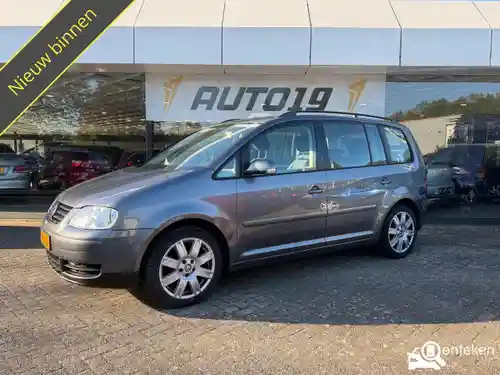 VW Touran 2.0 FSI 2005